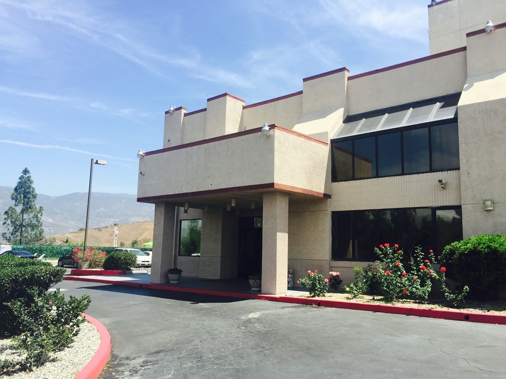 San Bernardino Inn & Suites Kültér fotó
